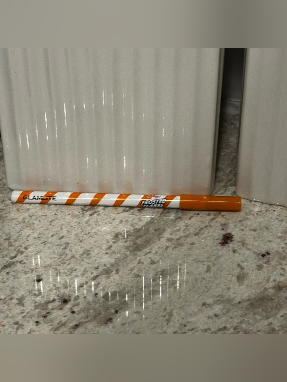 Glamlite x Frosted Flakes Lip Liner